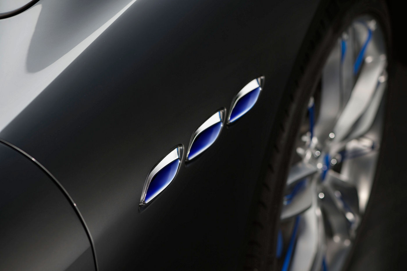 Maserati Alfieri Concept Car - Esterni, dettaglio finiture laterali