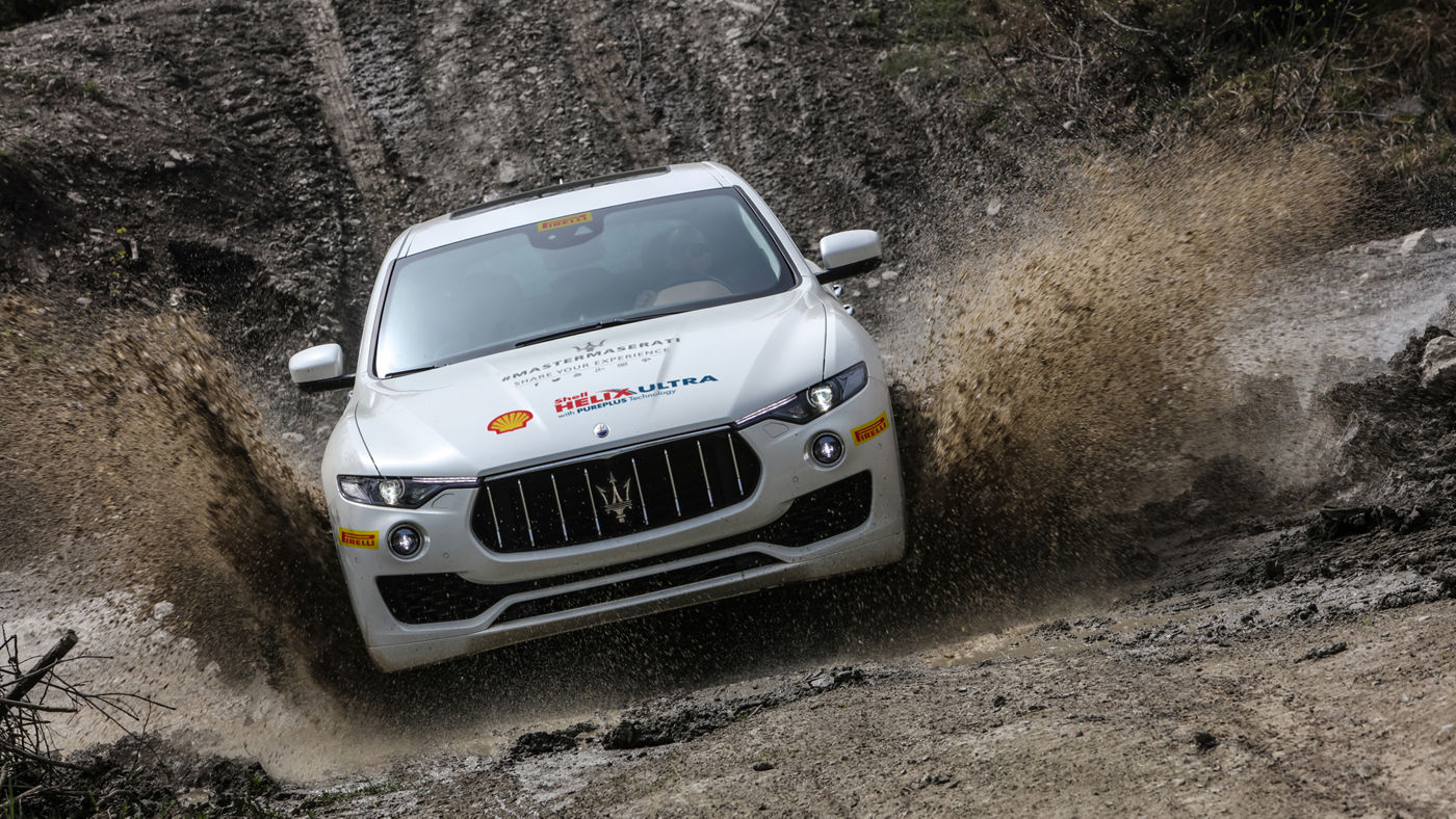Levante SUV off road - Rally Power Driving Courses