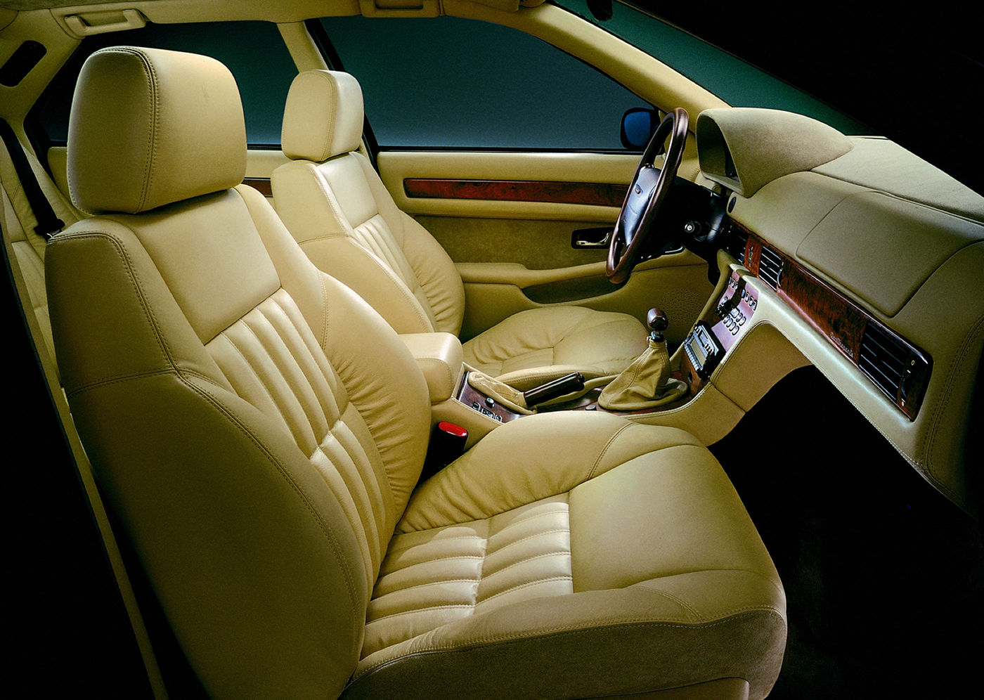 1998 Maserati Quattroporte IV Evoluzione - interior view of the 5-seater sedan