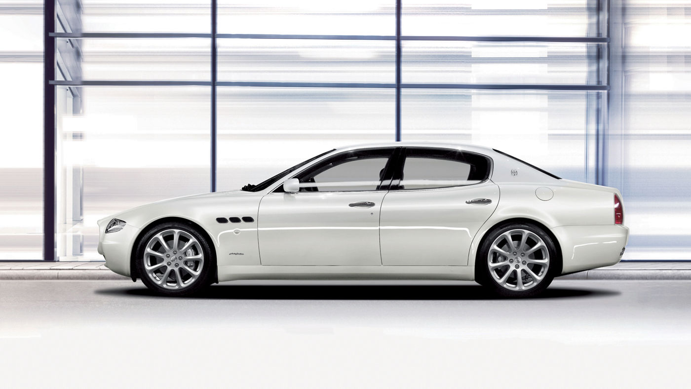 Maserati Classic - Quattroporte V Automatica - carrosserie blanche - vue profil