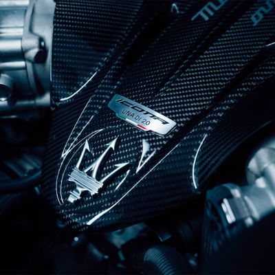 lp-teasing-mc20-icona-leggenda-gallery3