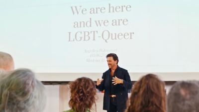 hero-desktop-d-i-talks