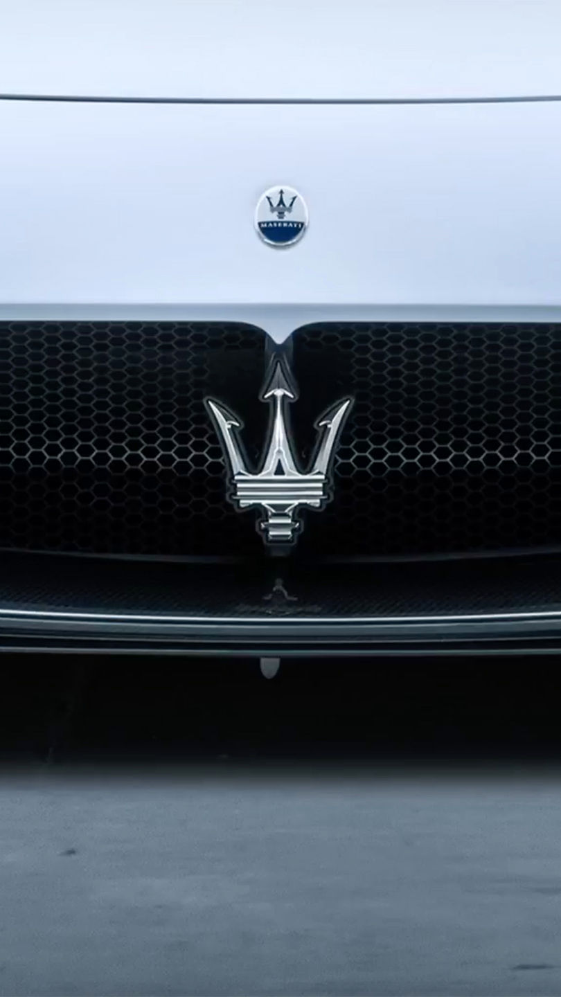 this_is_maserati_mobile