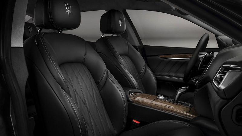 Maserati Ghibli GranLusso interiors, front seats