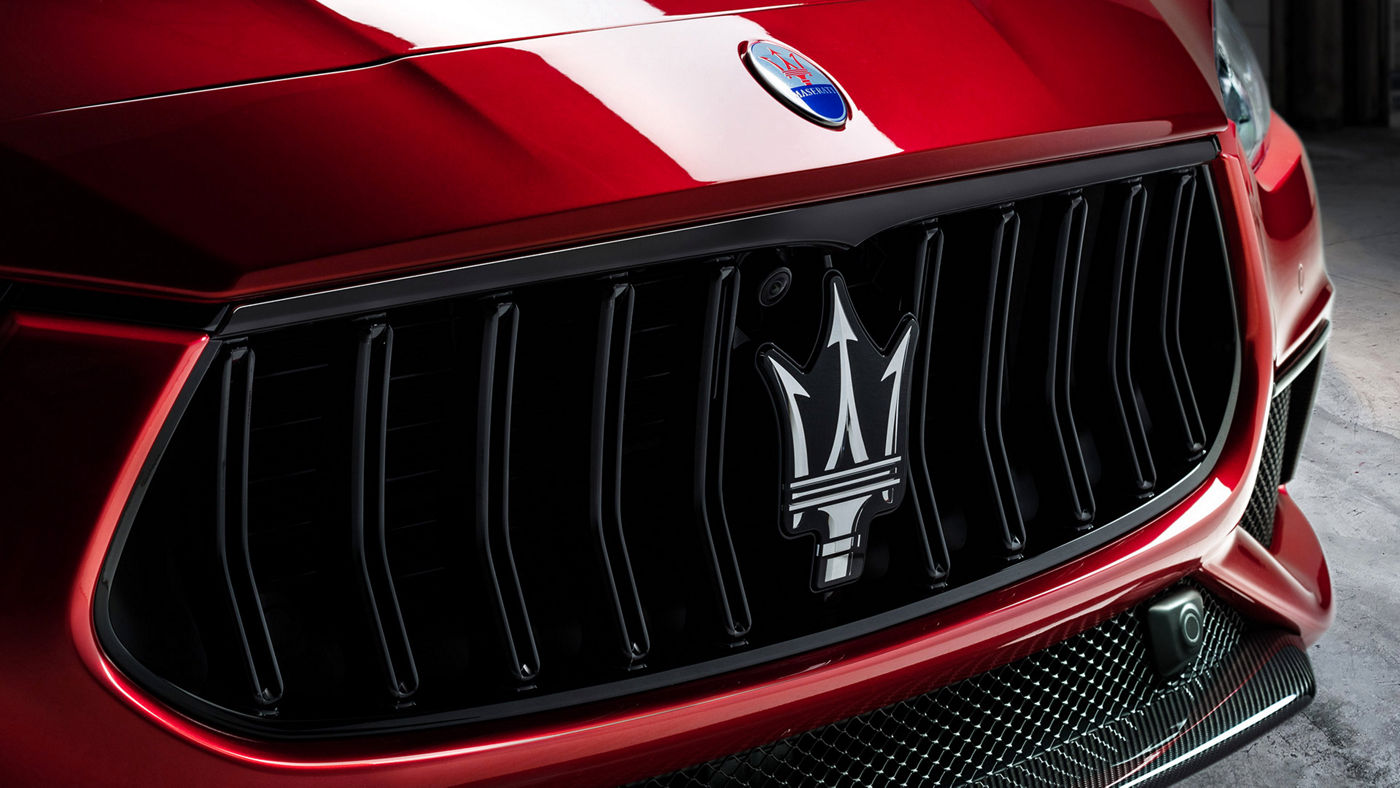 Vue du pare-chocs de Maserati