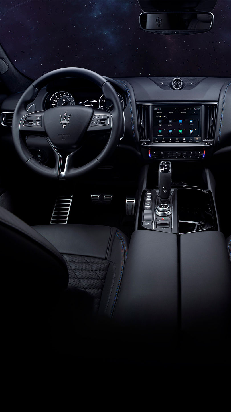 View of the interior of the Levante Hybrid