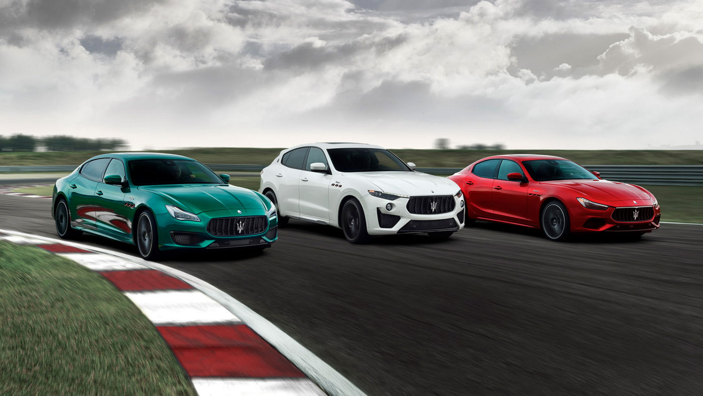 Gamme Maserati Trofeo en vert, blanc et rouge
