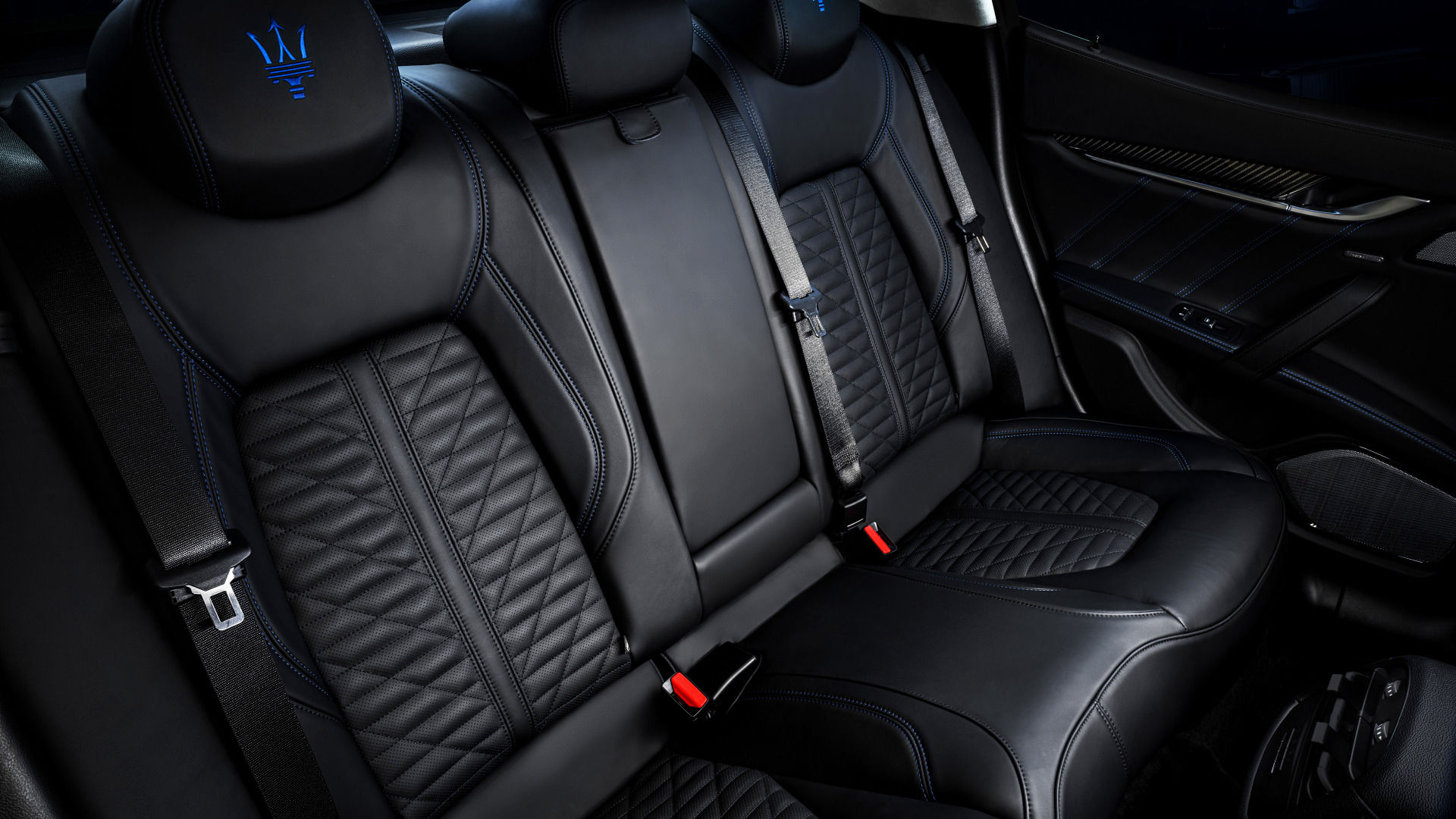 Maserati Levante Hybrid rear seats