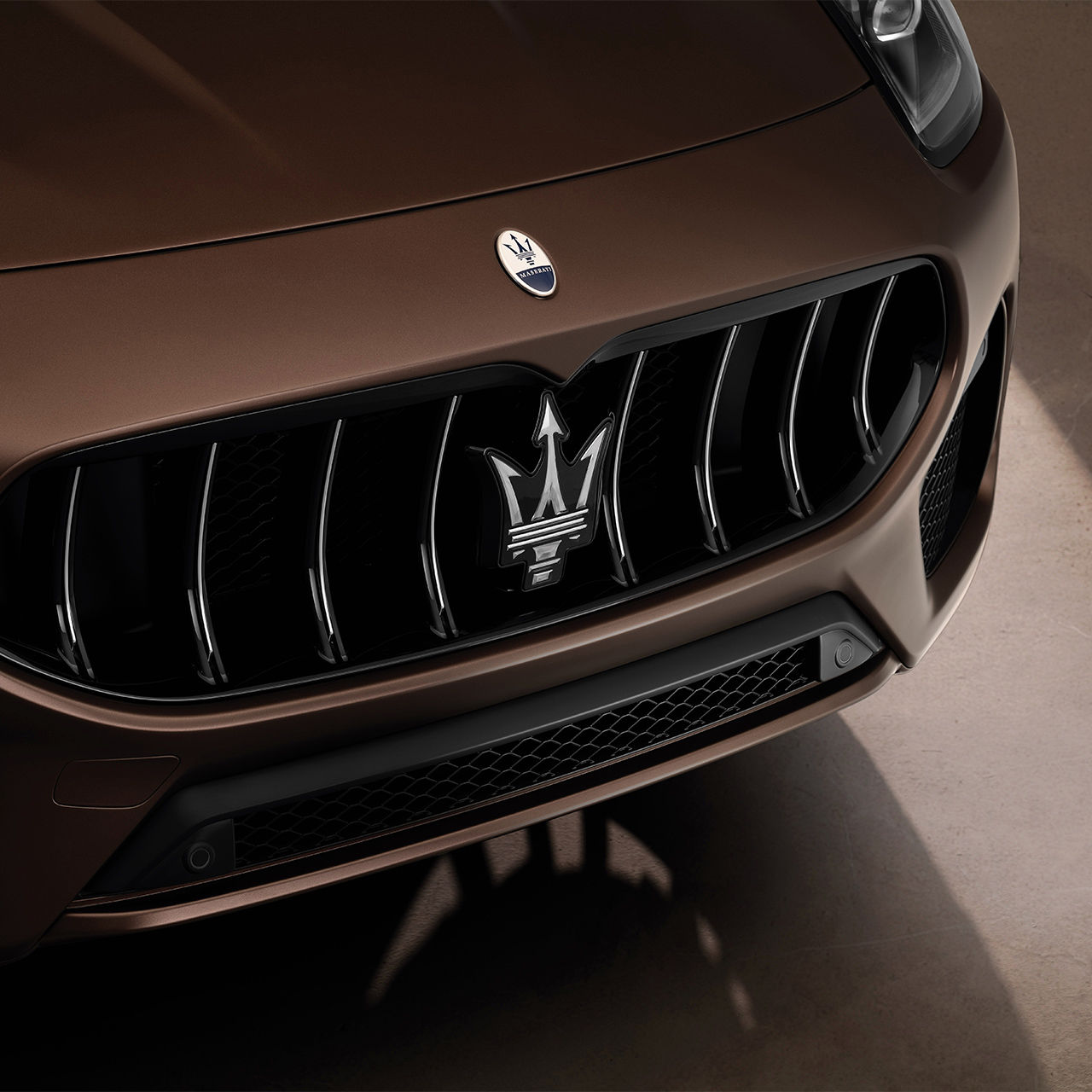 Maserati_Grecale_BADGE