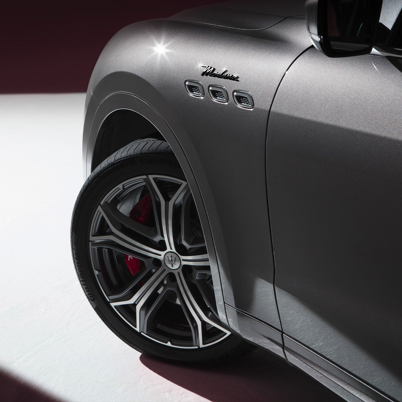 Maserati Levante elegant wheel rims 