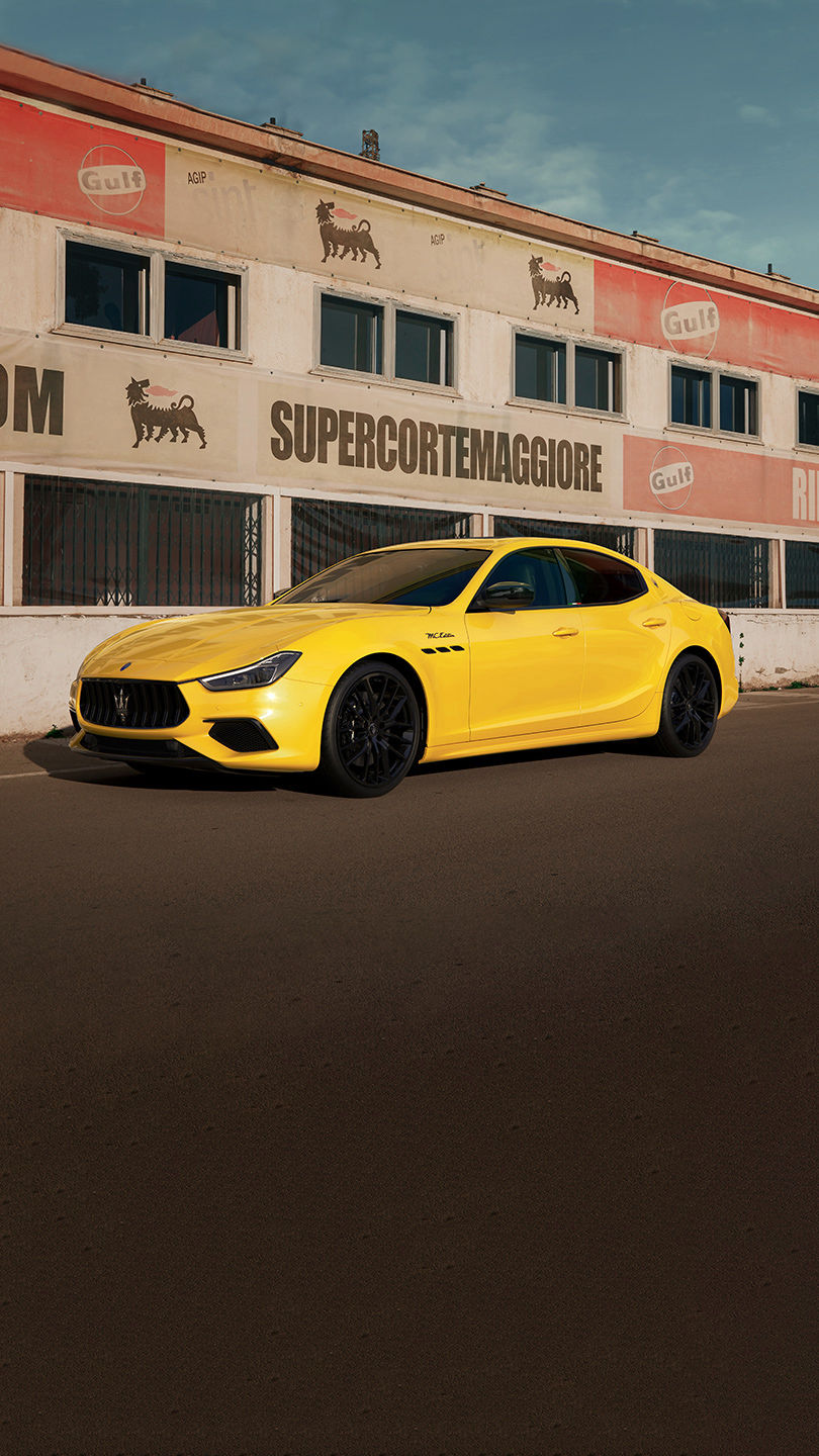 Modèle Maserati MC Edition de couleur jaune