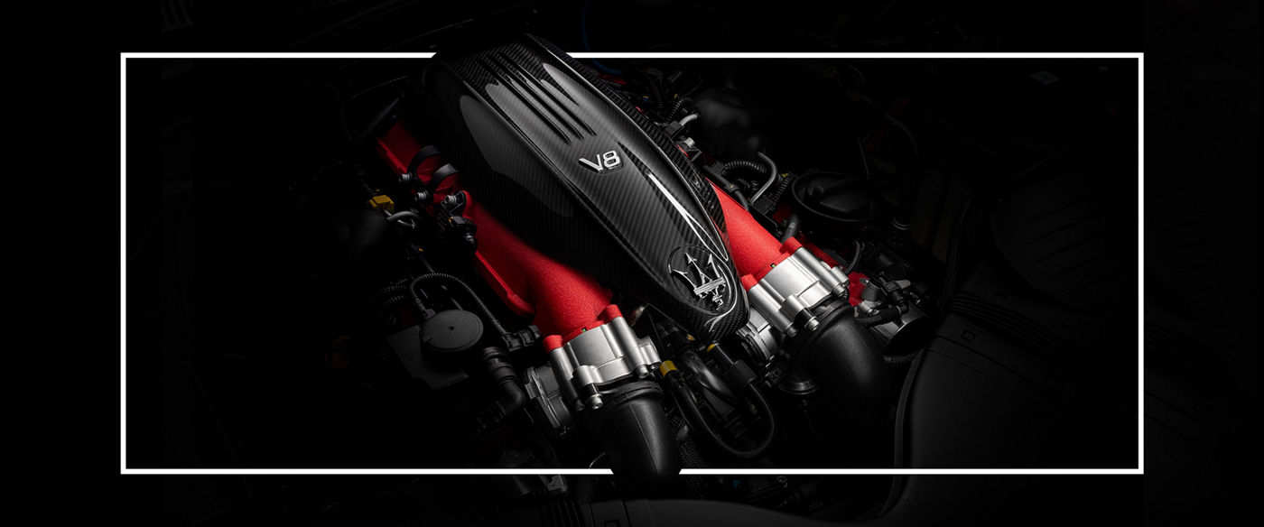 Motor V8 del sedán Maserati Quattroporte Trofeo
