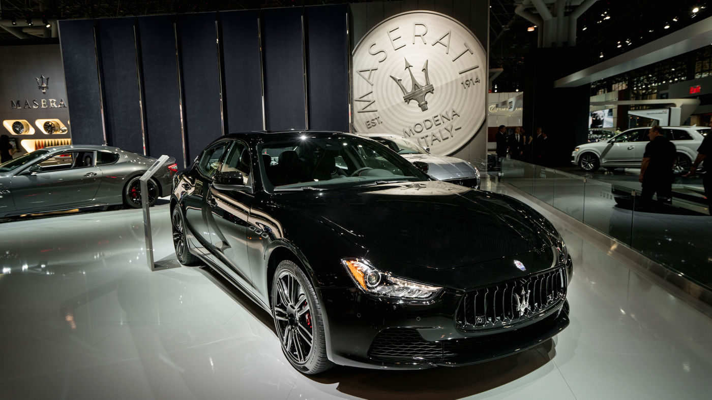 Maserati at NYIAS 2017 - Ghibli Nerissimo edition  (2)