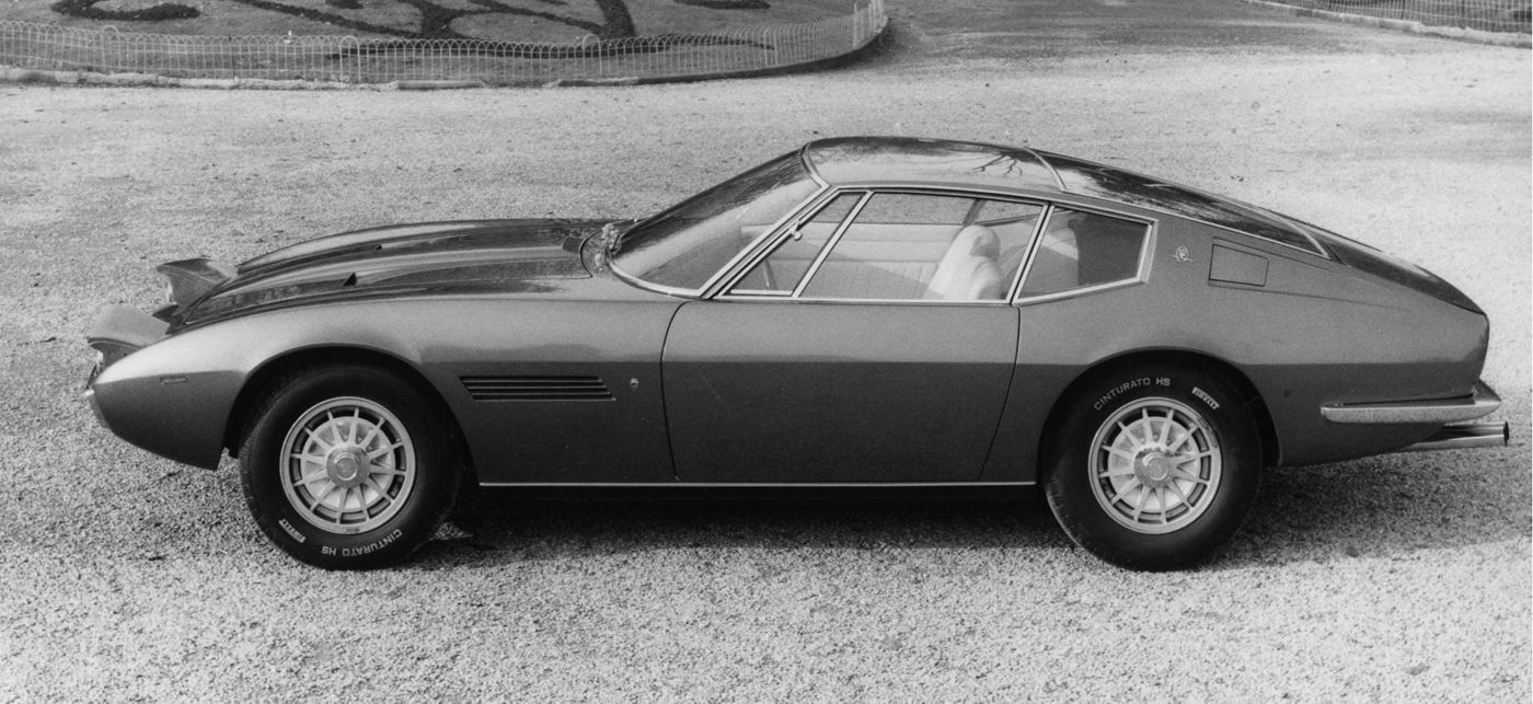 Maserati_Ghibli_1966