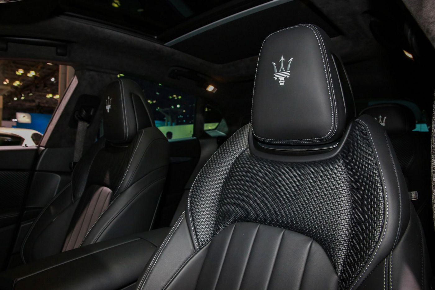 Maserati Levante Q4 GranSport - Pelletessuta™ interior by Zegna and headrests with Maserati logos