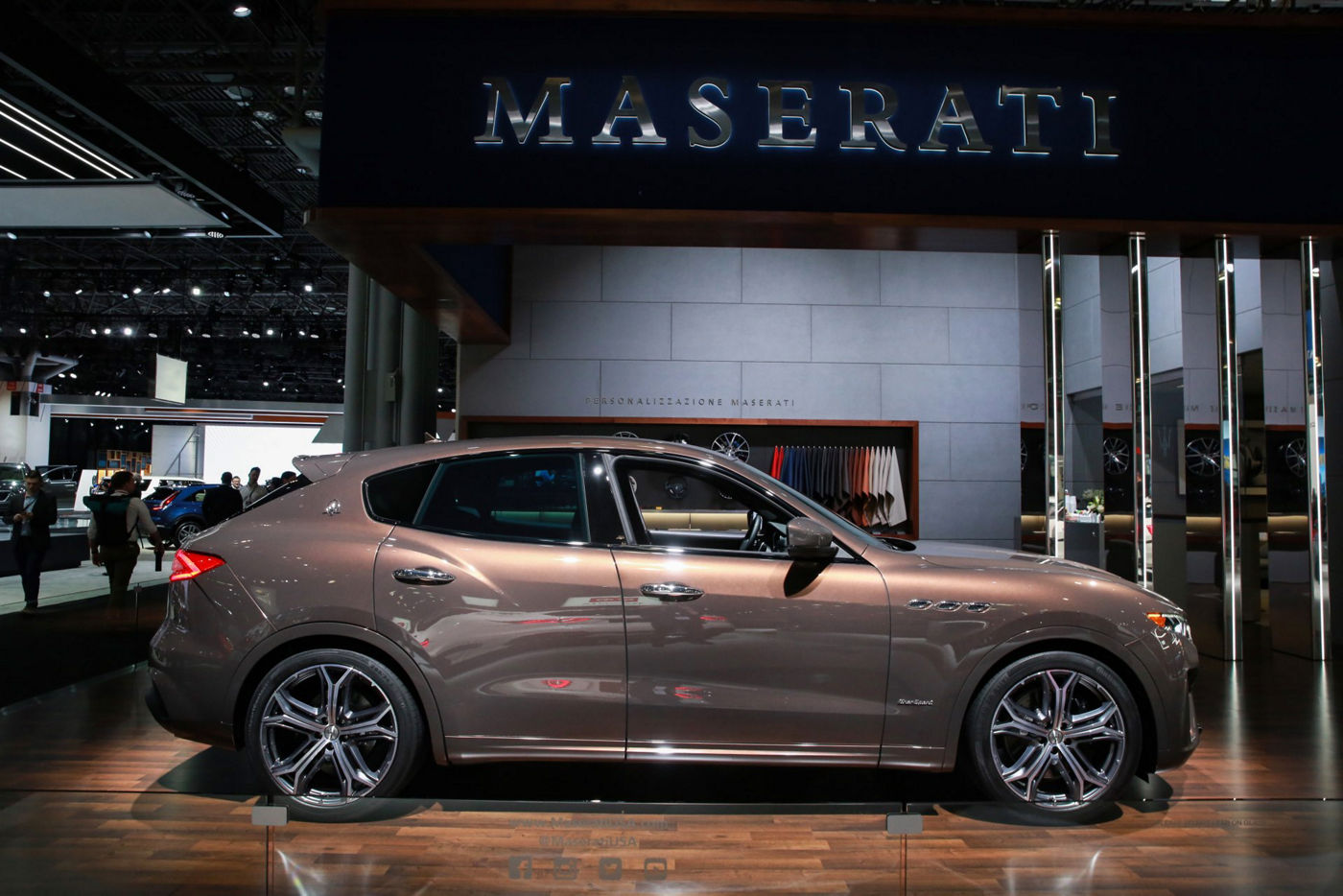 Side view of Maserati Levante GTS ONE OF ONE dedicated to Ray Allen
