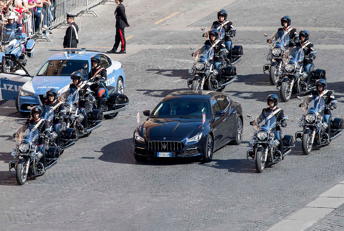 Maserati-Quattroporte-6th-generation---Italian-President-Sergio-Mattarella---Republic-Day---2-June-2019_02