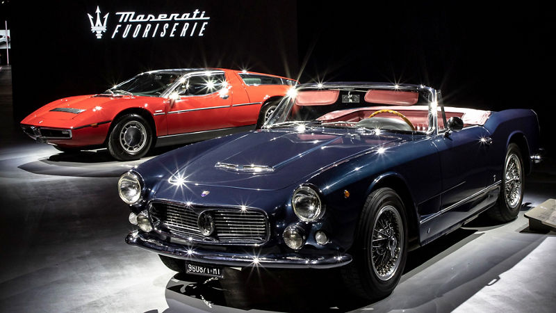 2 modelos de Maserati clásicos
