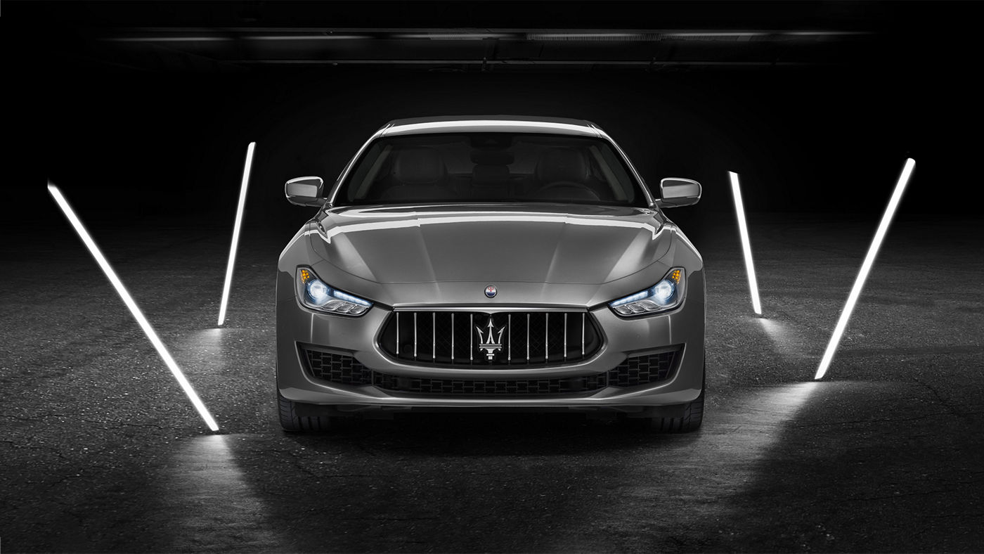 Vista frontale di Maserati Ghibli Hybrid Executive