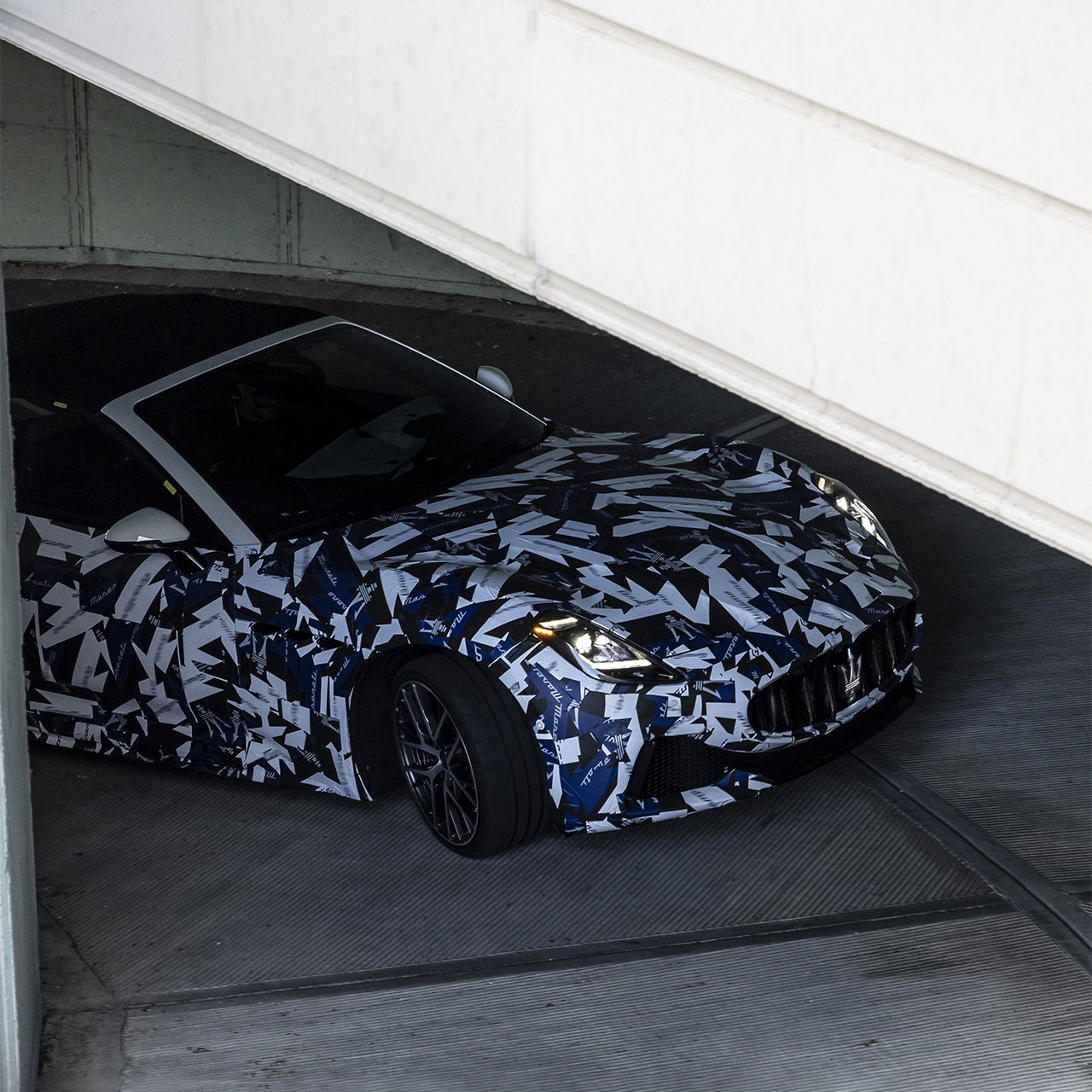 New-Maserati-GranCabrio-prototypes_square_2