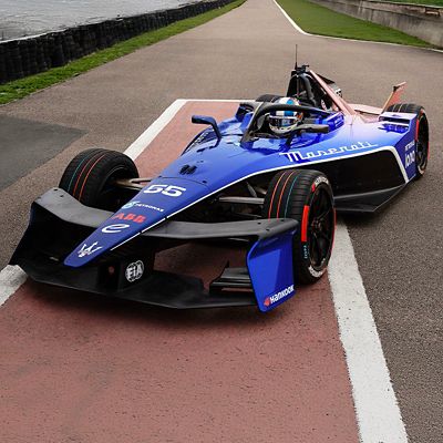 通販 送料無料  Racing MSG Maserati 2024/2025 The Team JP Maserati | Drivers & 洋書