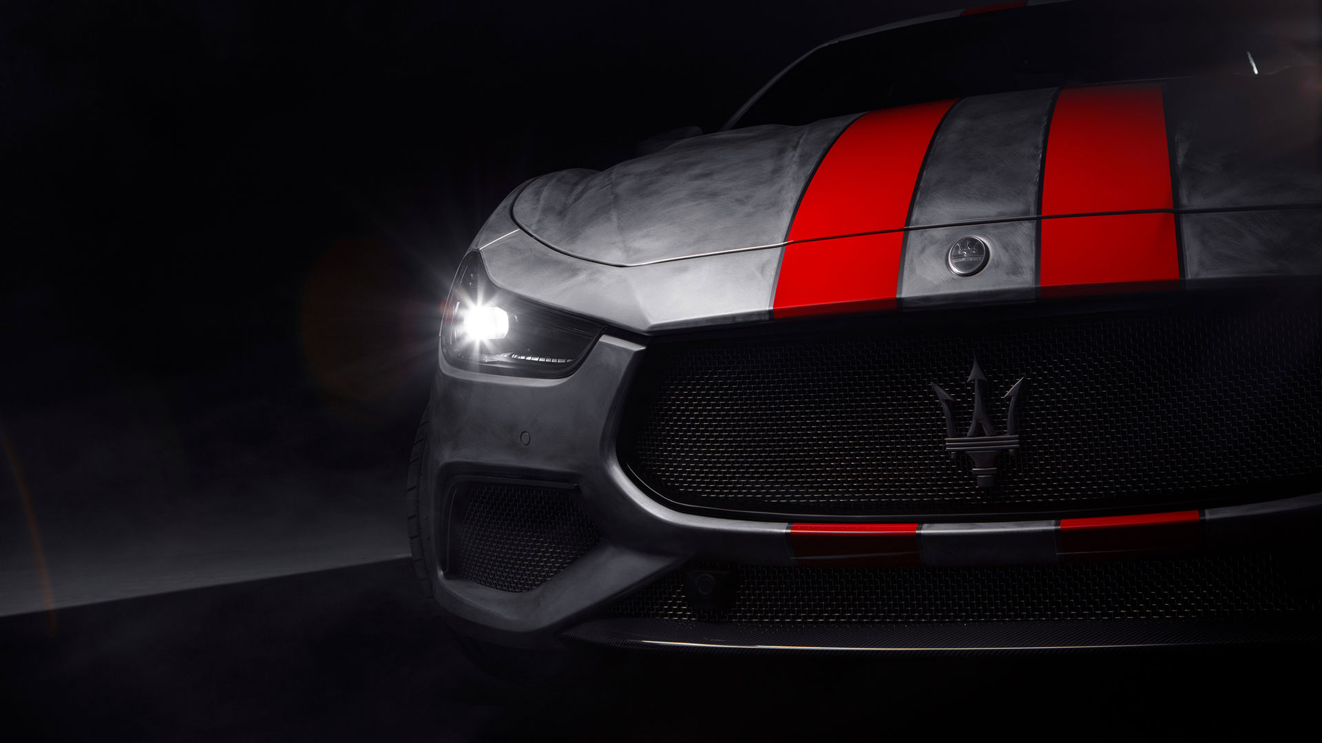Maserati Fuoriserie Corse Levante: Nachaufnahme des Kühlergrills