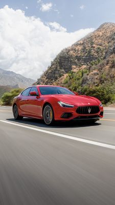 Maserati Ghibli 2023 - the sporty Maserati | USA
