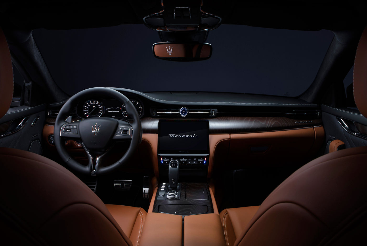 Maserati Quattroporte race-bred Luxury Sedan: Specs & MSRP