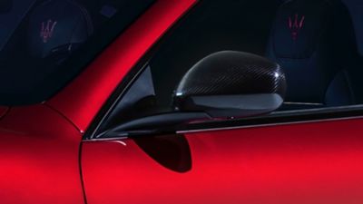 Maserati GranTurismo Sport-Zubehör: Exterieur-Carbon-Paket, Seitenspiegel