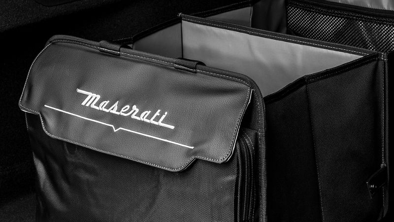 Maserati Levante accessories - bag