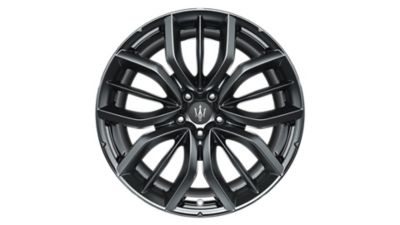Maserati Levante Reifen: EFESTO DARK MIRON Durchmesser: 20” Vorderreifen: 265/45 R20 Hinterreifen: 295/40 R20