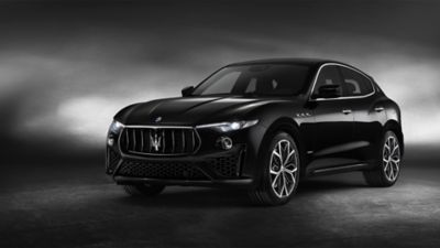 Maserati Levante nera