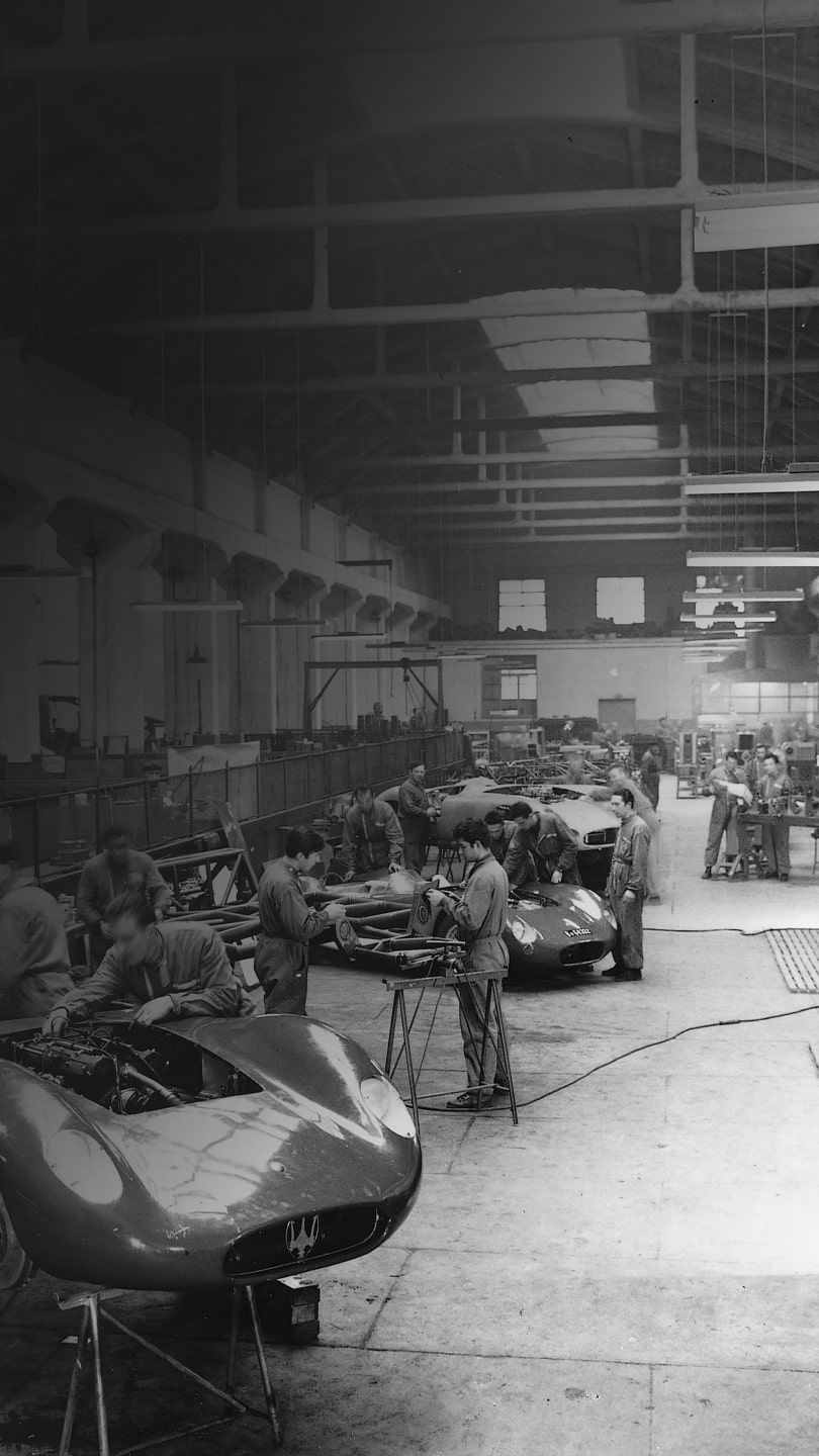 Historical picture of Maserati factory