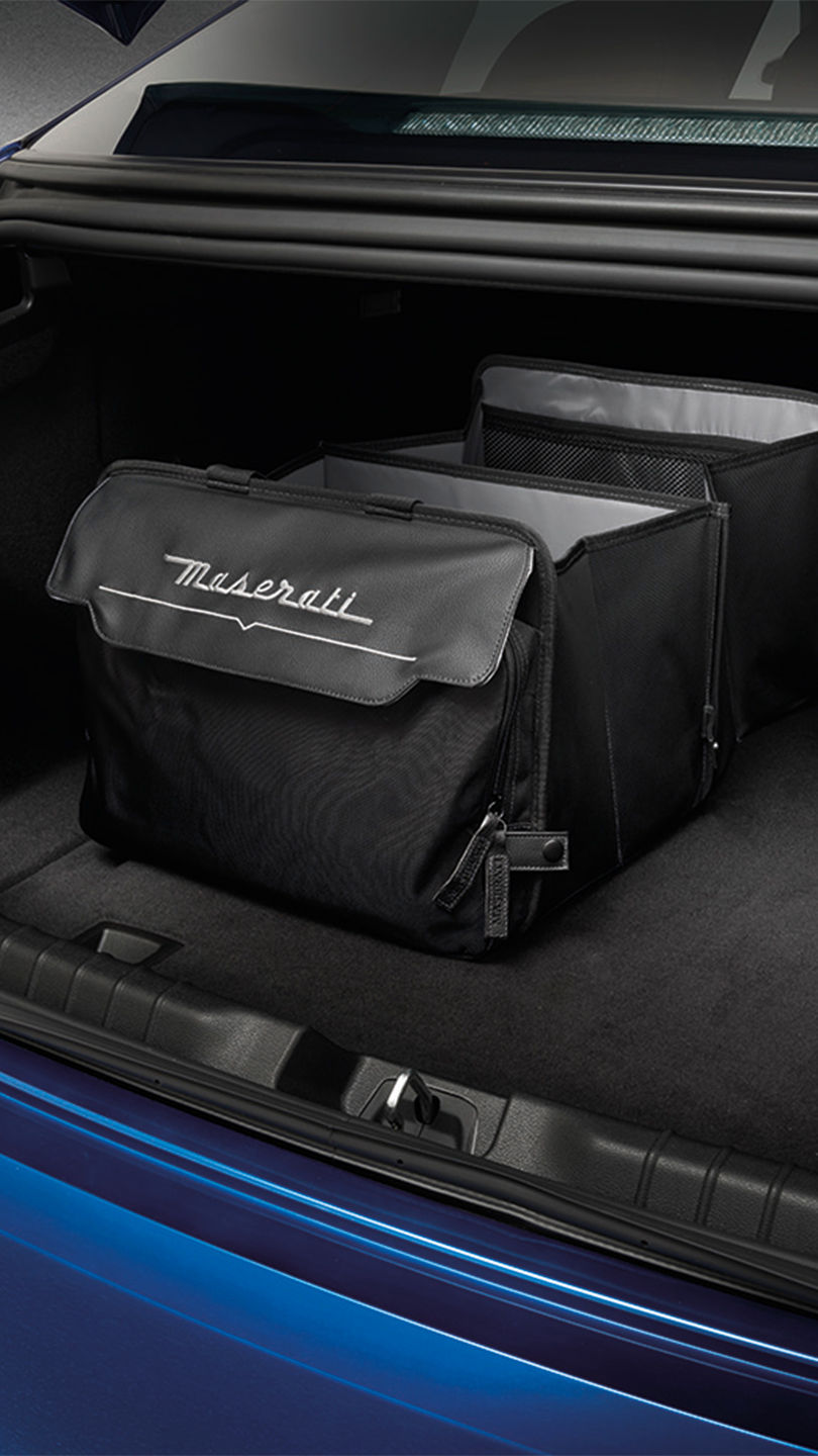 Luggage compartment foldable box of Maserati Ghibli