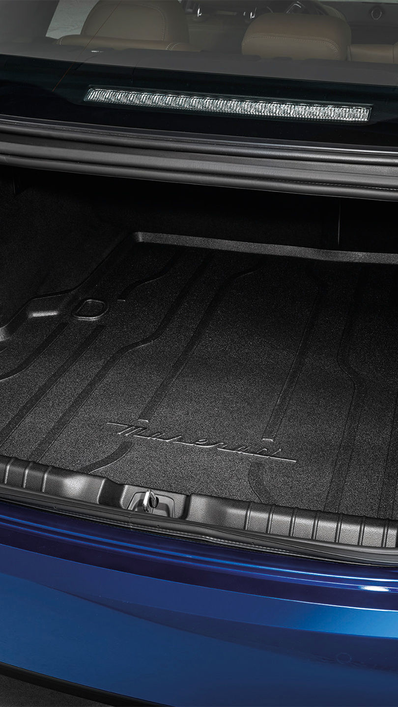 Maserati Ghibli trunk mat
