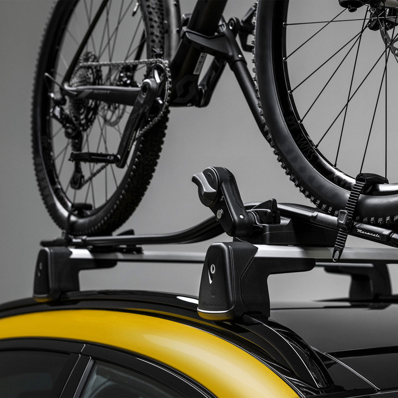 Roof-Mounted-Bike-Carrier_2