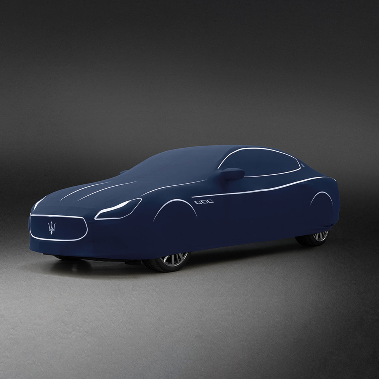 Blue outdoor car cover for Maserati Quattroporte