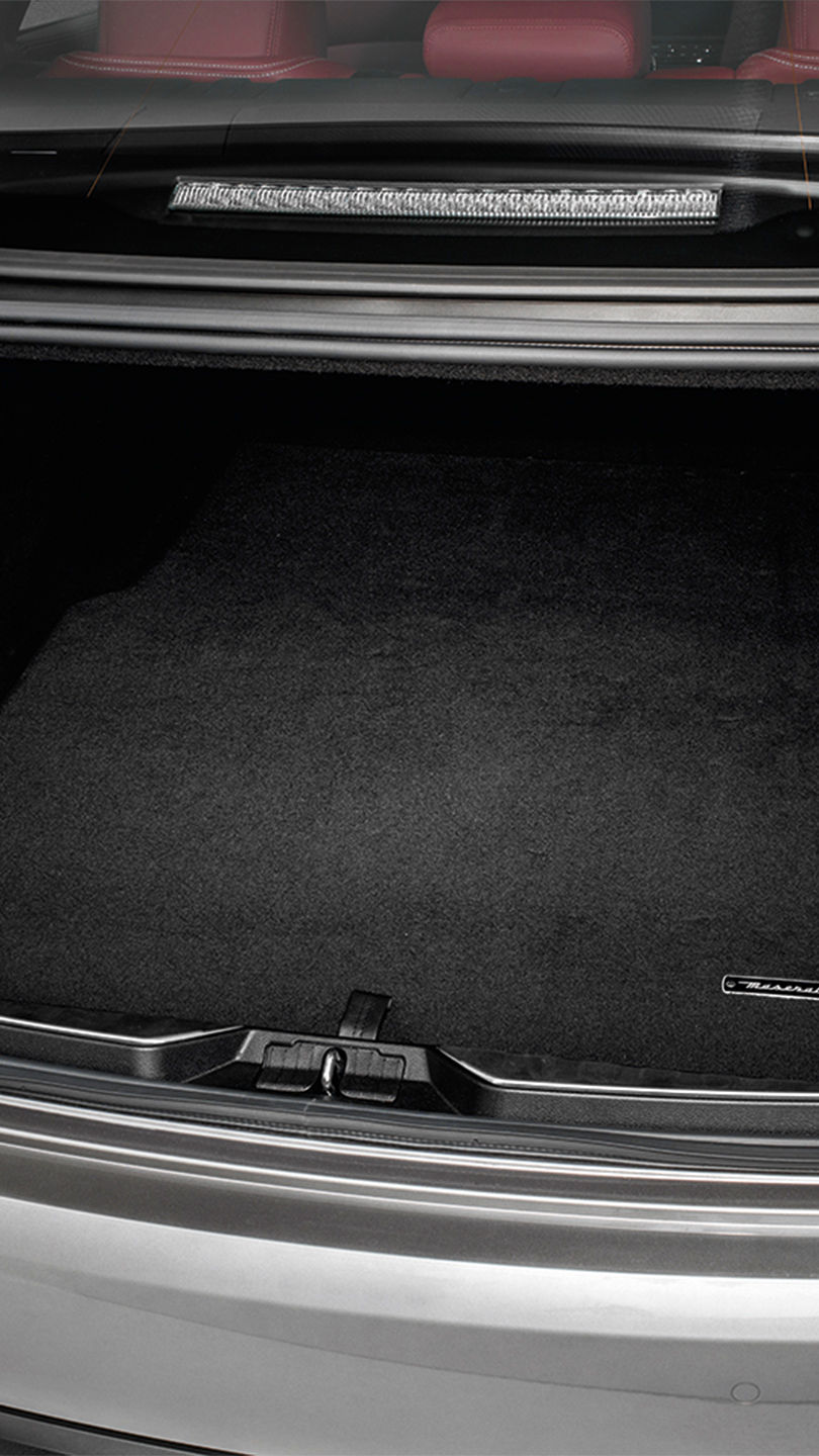 Alfombrilla para maletero de Maserati Quattroporte