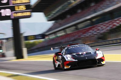 gt2-european-series-2-202510-blue-circuit-front-view-desktop