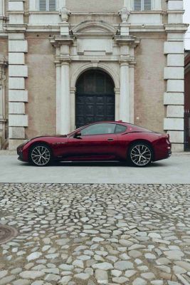 maserati-meccanica-lirica-granturismo-side-view-mobile
