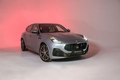 grecale-silver-front-right-side