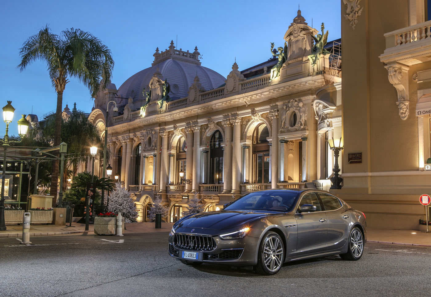 Maserati-Ghibli-S-MY18-GranLusso-Casino-de-Monte-Carlo-02