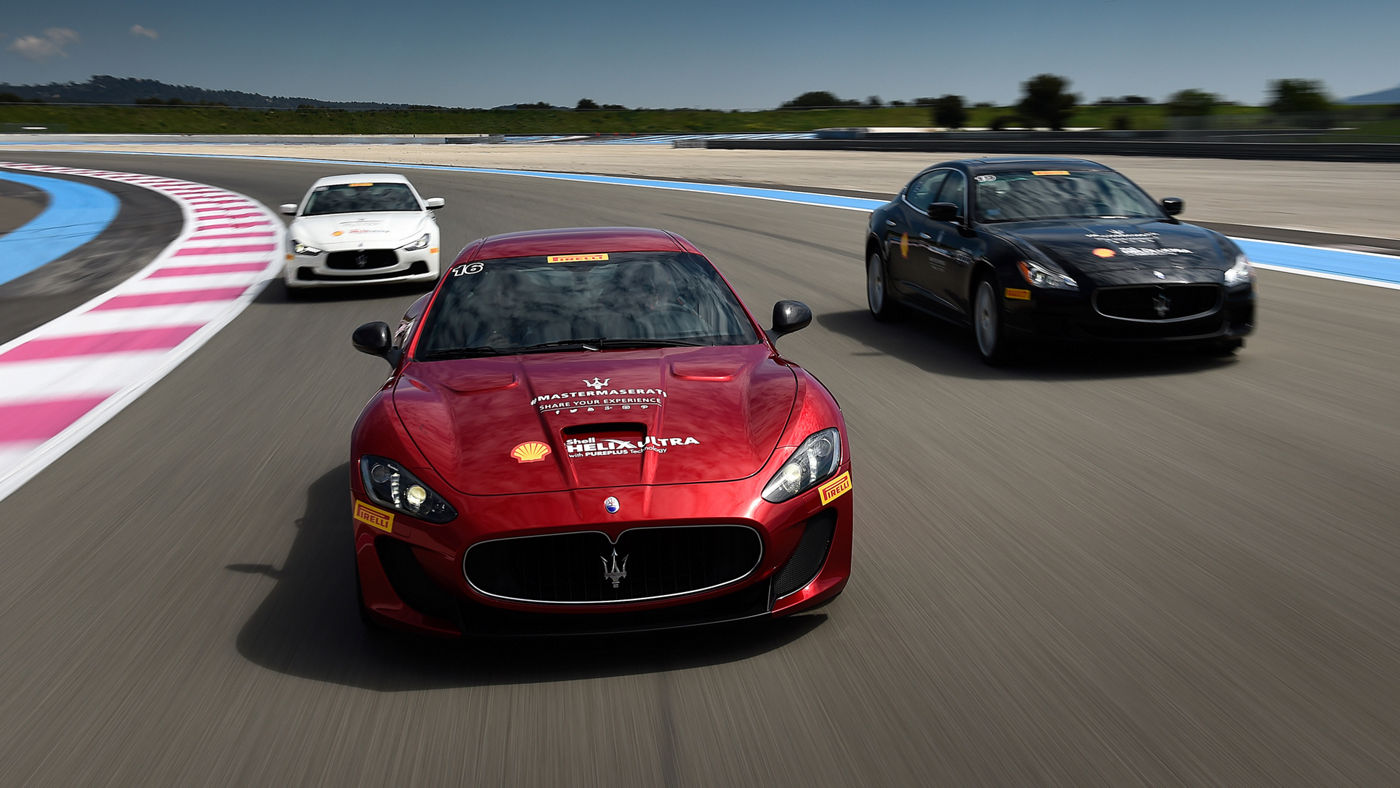 High-Performance Maserati Modelle auf der Rennstrecke - Master Track Warm Up Fahrtraining