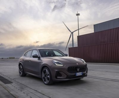 grecale-folgore-brown-side-view-current-offers-desktop