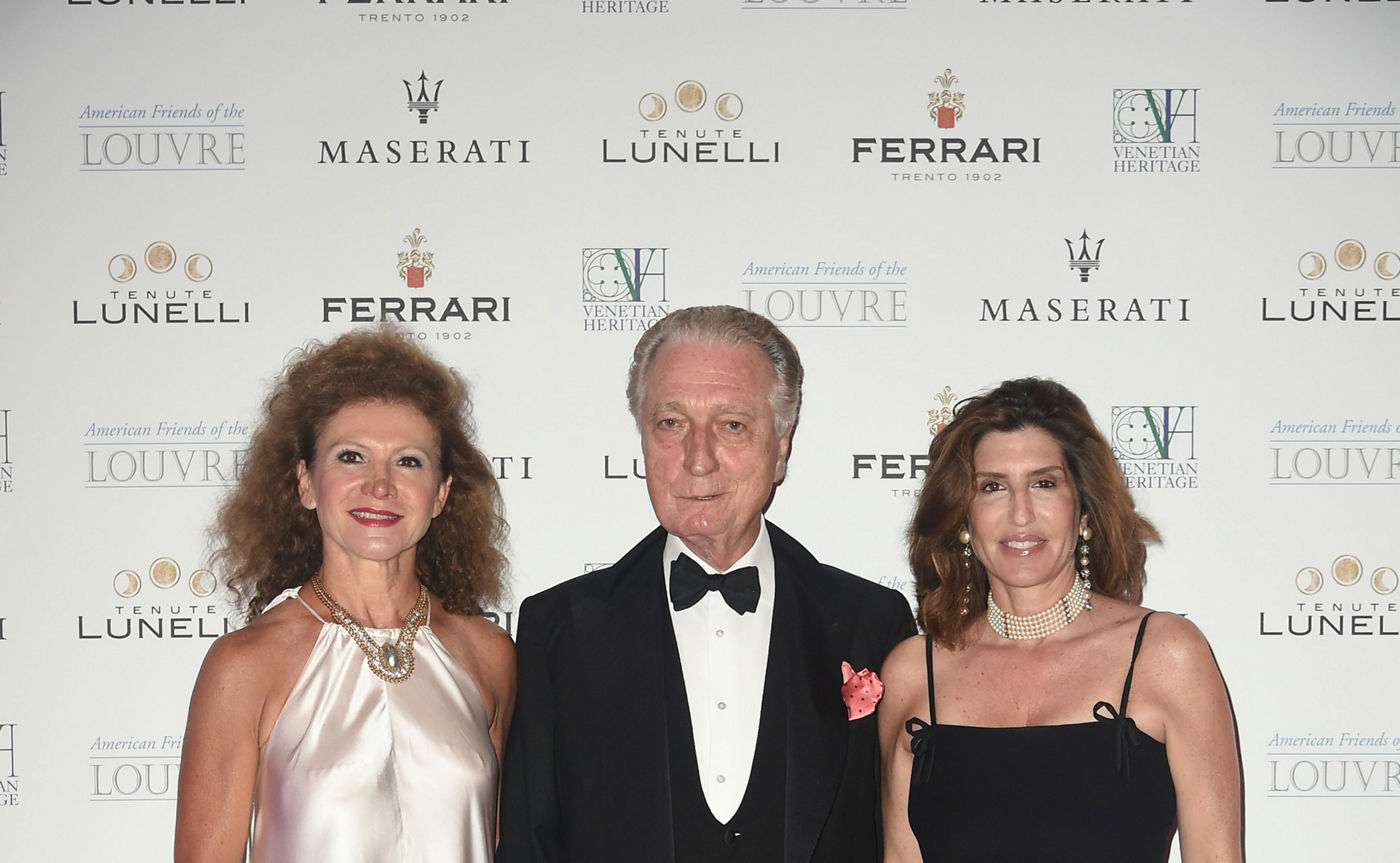 Alessandra y Alessandro Zoppi y Matilde Zavagli Ricciardelli durante gala Maserati