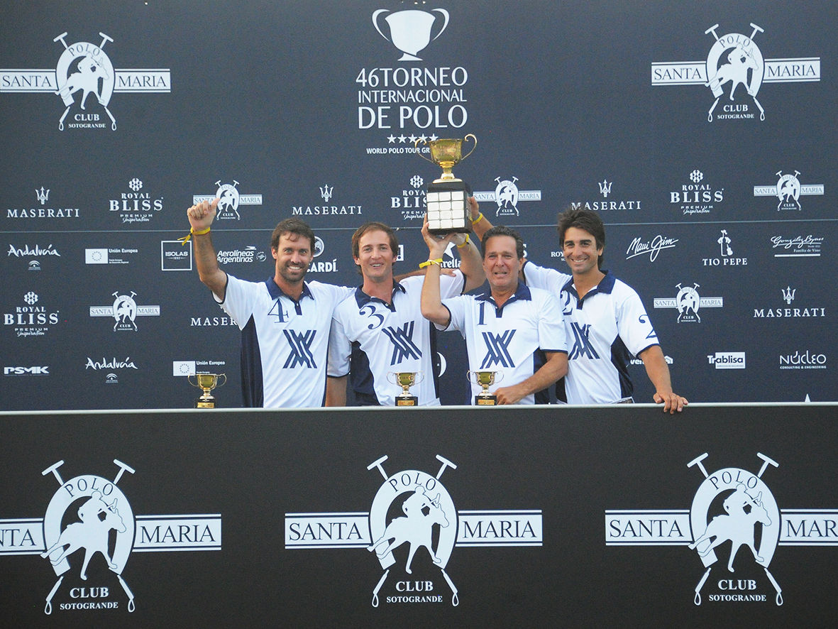 05 El equipo Ayala ganador de la Copa de Oro en el 46 Torneo Internacional de Polo de Sotogrande