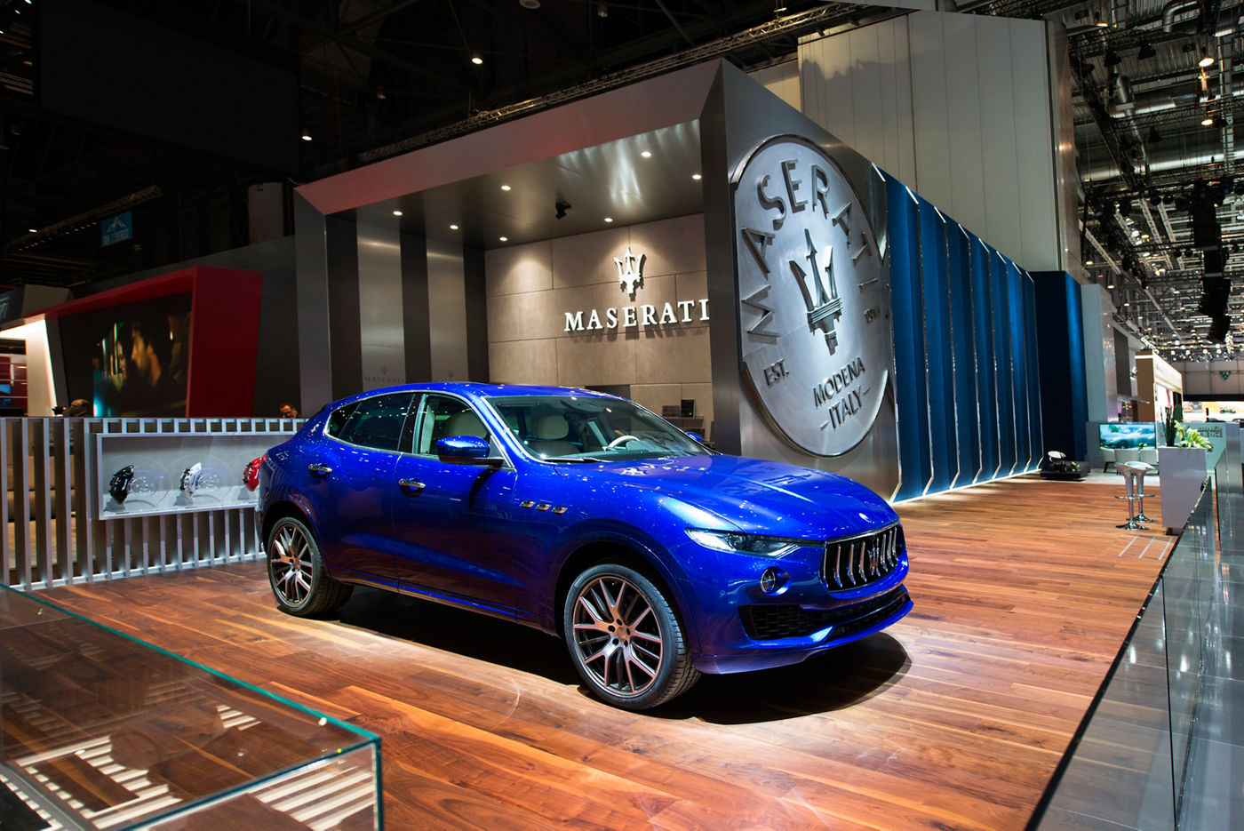 Maserati Levante Ermenegildo Zegna blu
