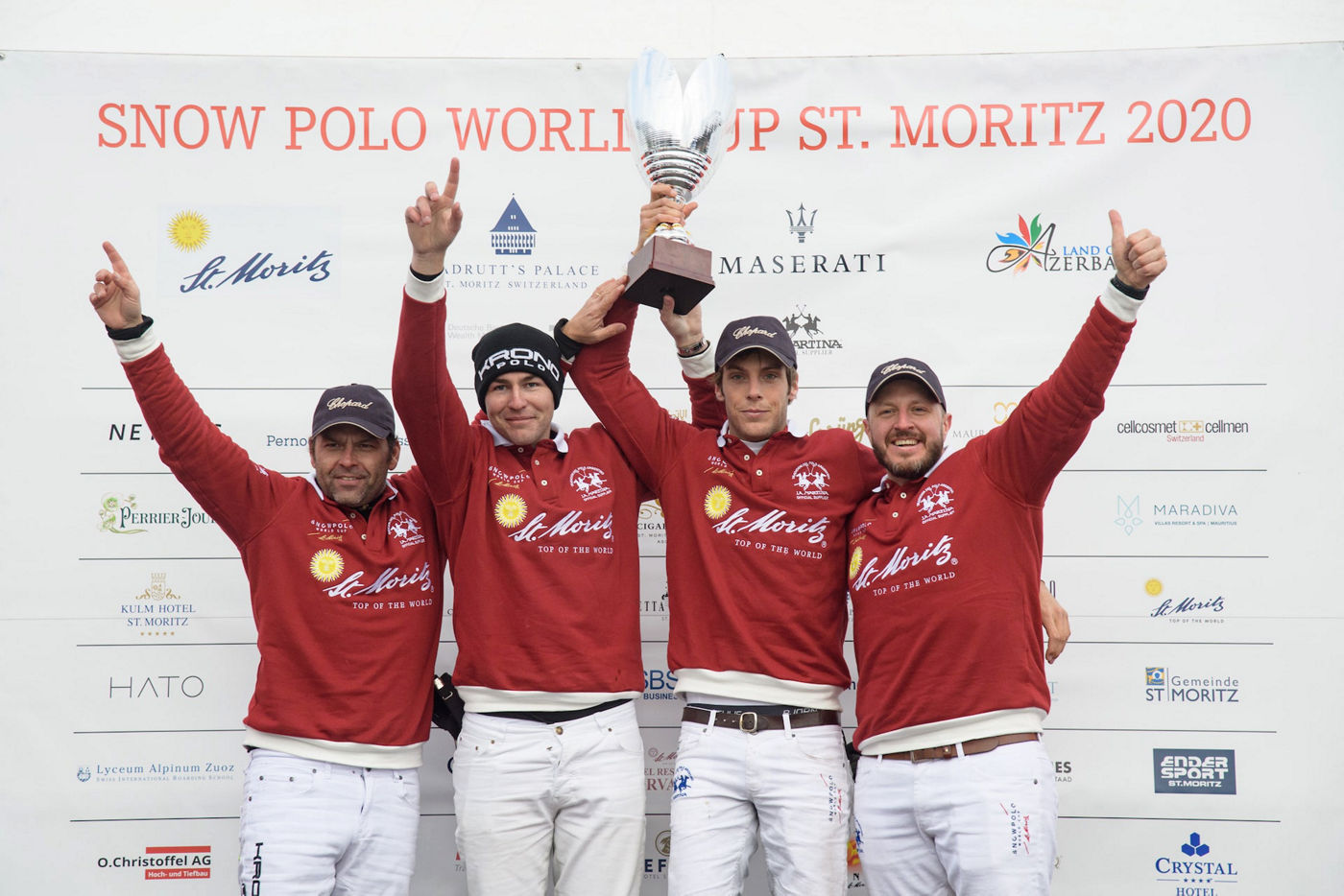St-Moritz-Team_Winner-Snow-Polo-World-Cup_St-Moritz-2020-min