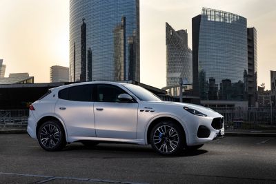 engagement:multimedia-gallery:maserati-celebrates-the-v8-engine-at-goodwood-festival-of-speed:image-1