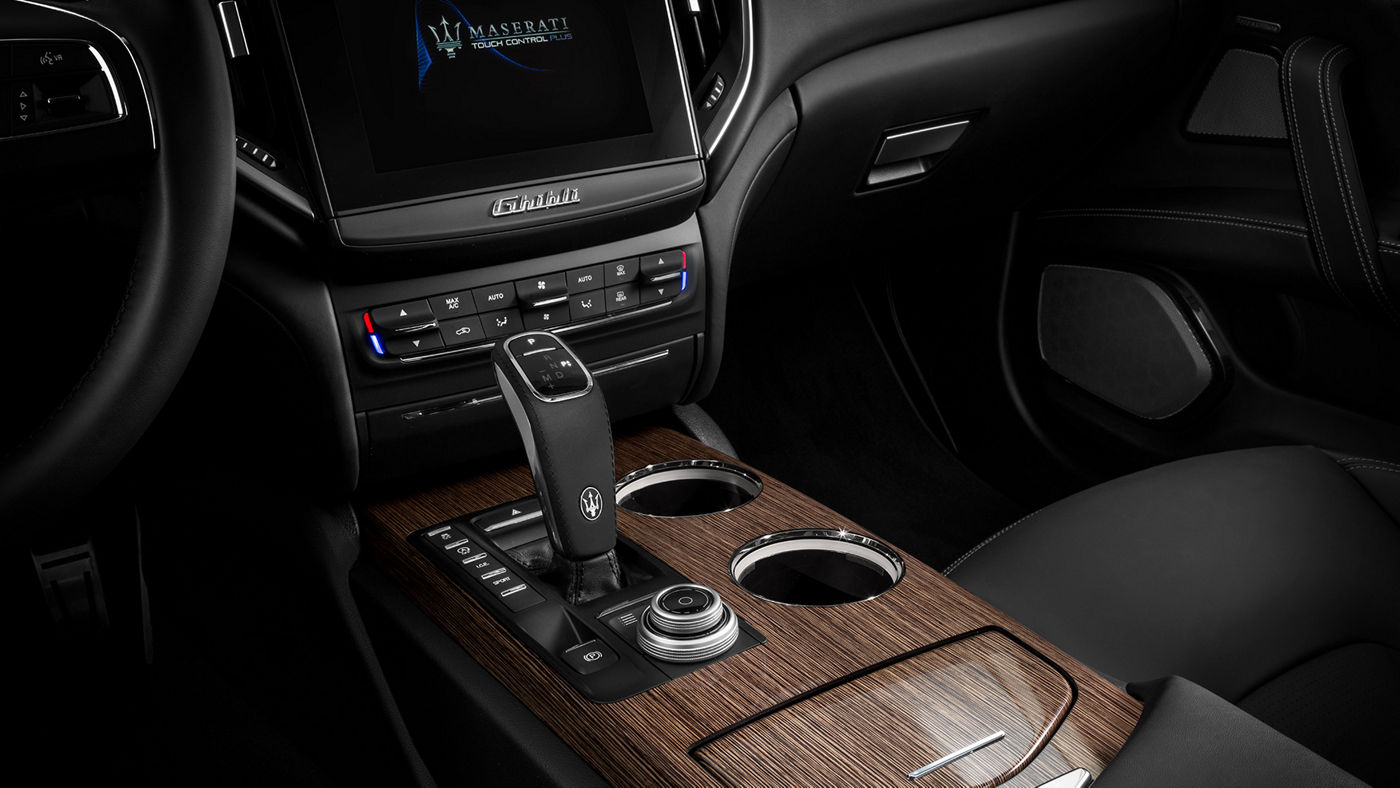 Luxury interior of a Maserati Ghibli – Black leather seats, Rovere trim – Maserati interior